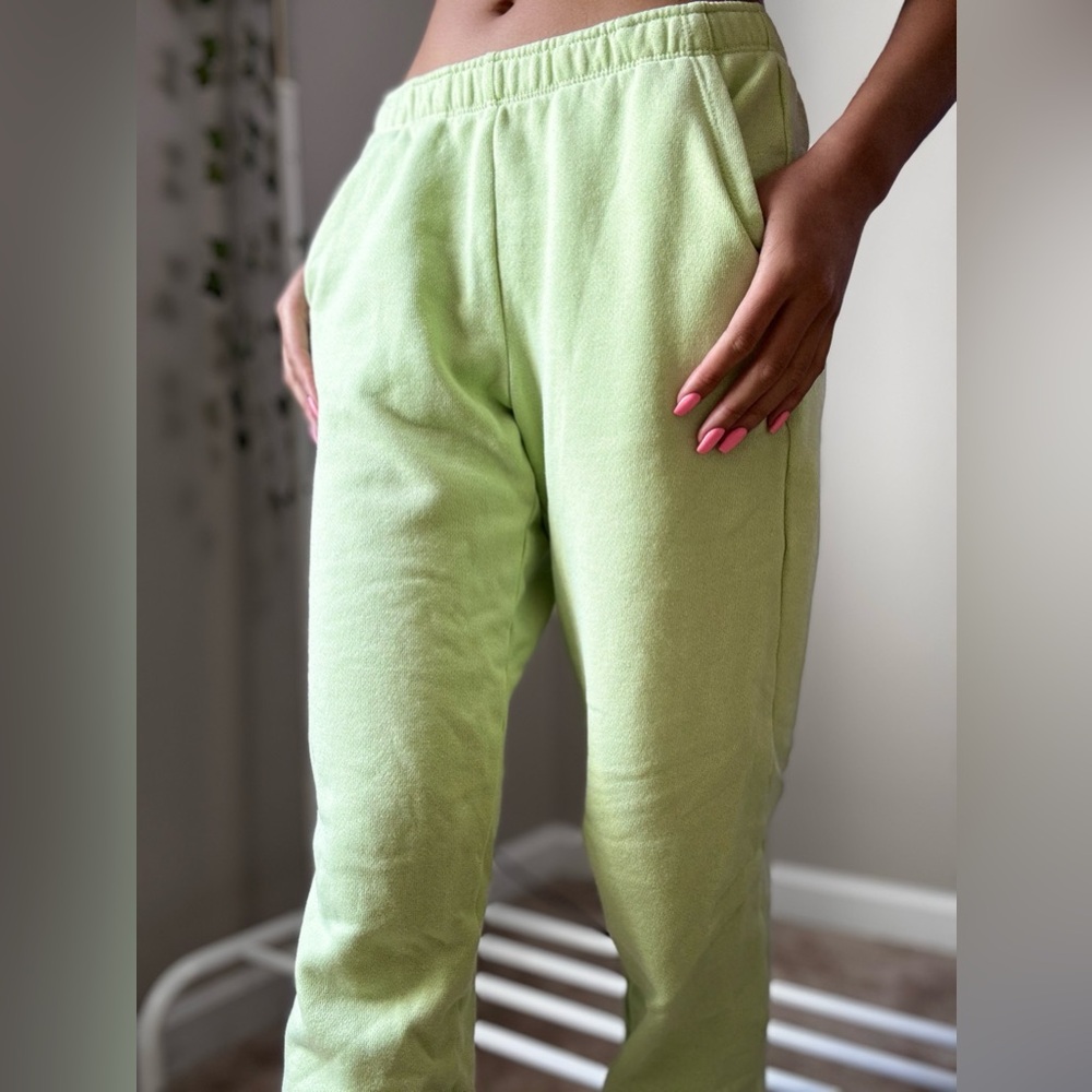 XS Aerie Light Green Sweatpants